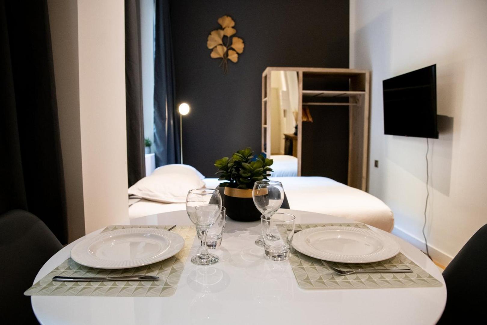 Le St Germain - Pétillant studio décoré avec goût en centre-ville Lyon Extérieur photo