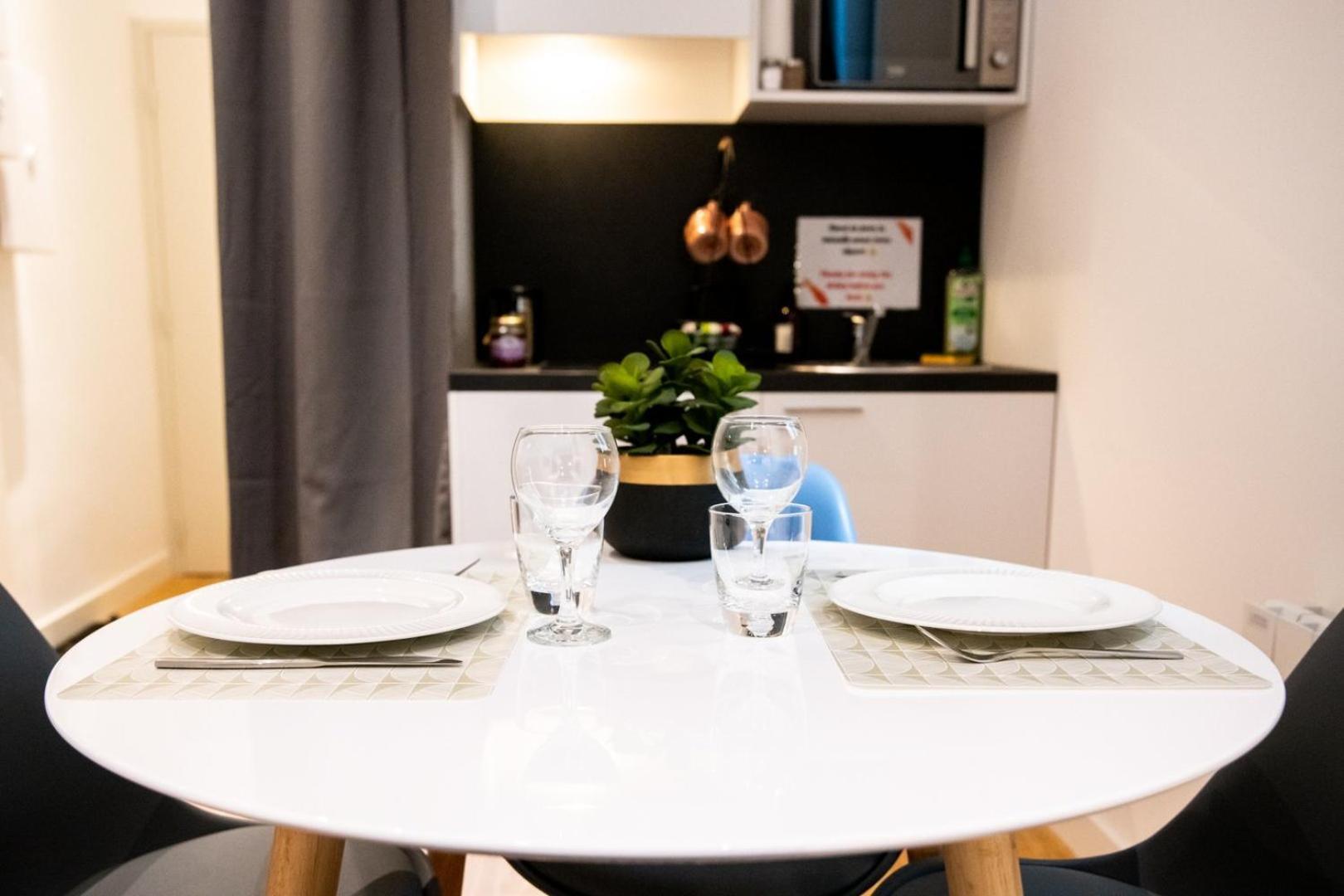 Le St Germain - Pétillant studio décoré avec goût en centre-ville Lyon Extérieur photo
